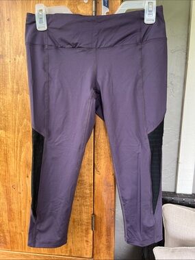 Virus Purple Active Capri Leggings with Black Mesh Lux